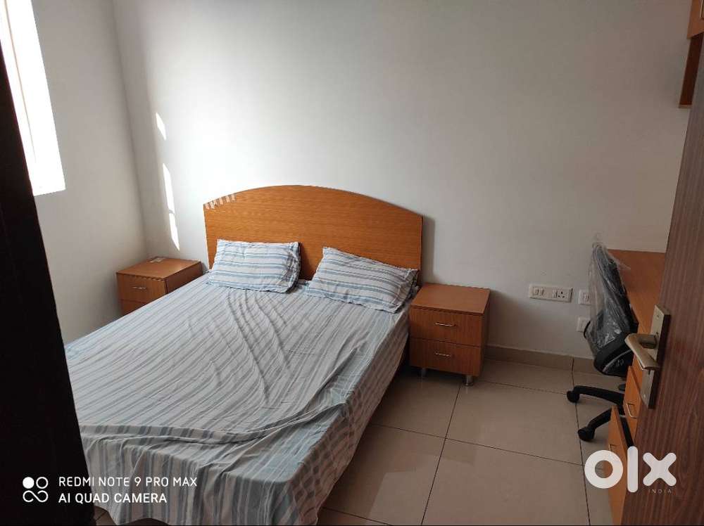 SOHO - FULLY FURNISHED -500 sqft - CCC