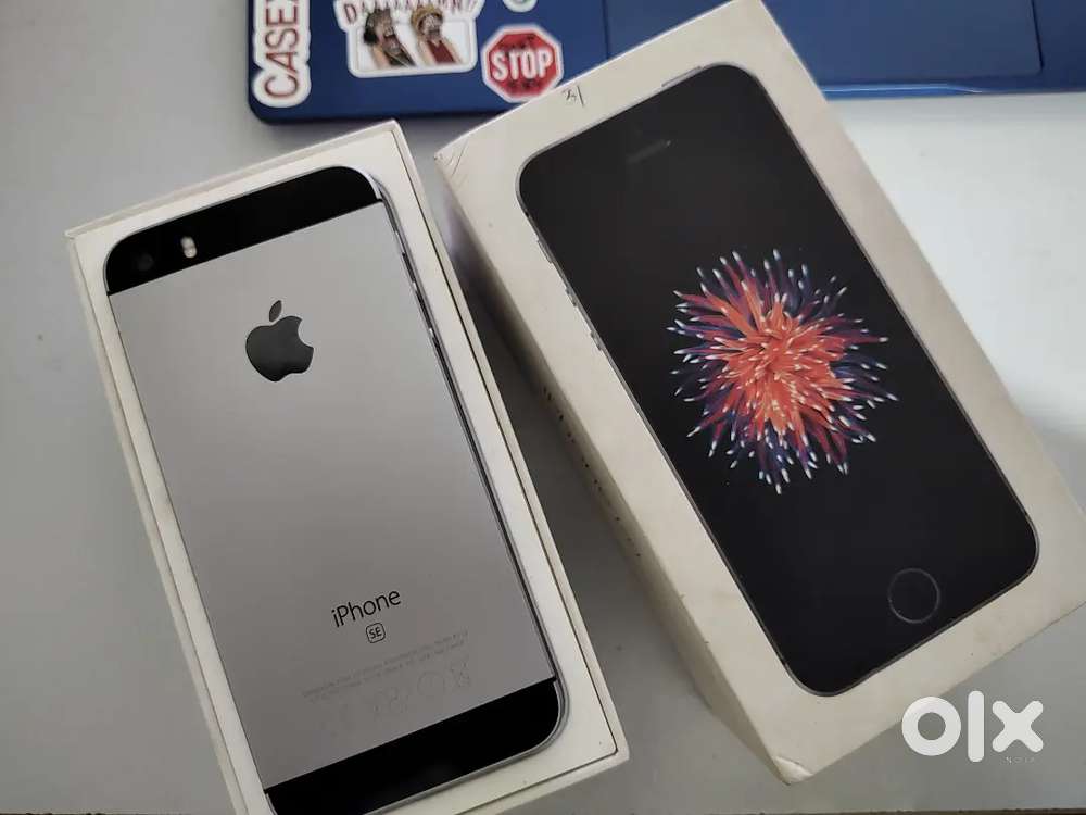 Iphone se 1 Good Phone look like a new pakka new phone