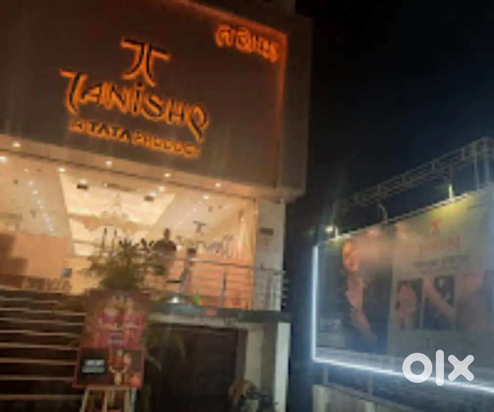 NOW OPENING FOR ।। TANISHQ STORE ।। IN LAKHIMPUR APPLY NOW !!.