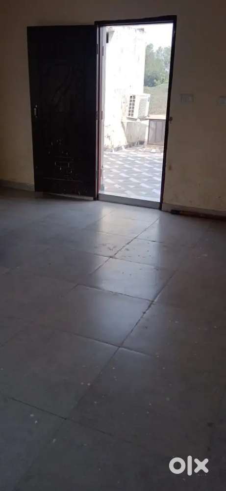 OME BHK SEMI FURNISHED FOR RENT GBP SUPERIA DERABASSI