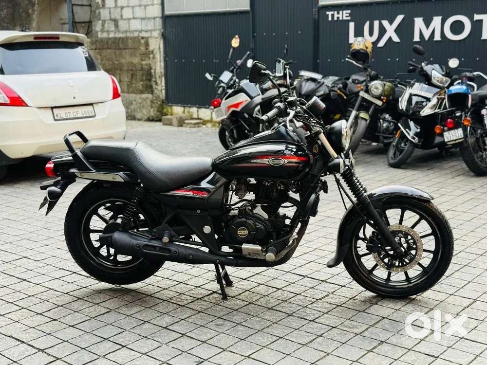 2016 avenger 220 street model