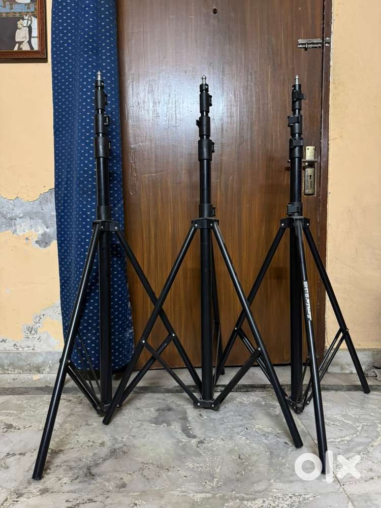 Light Stands for Professional Lighting Equipments