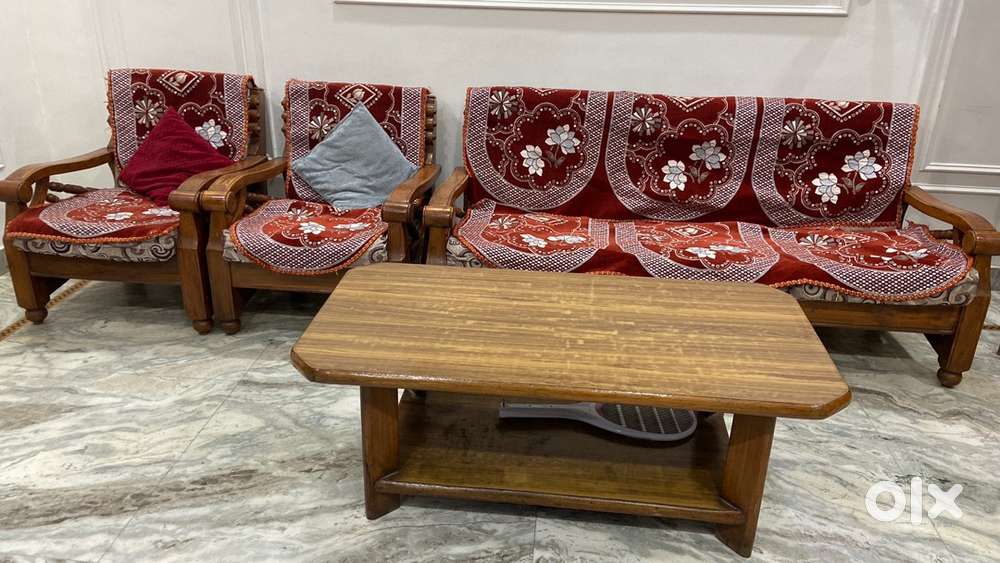 5 seater Sangwan wooden Sofa Set with Table