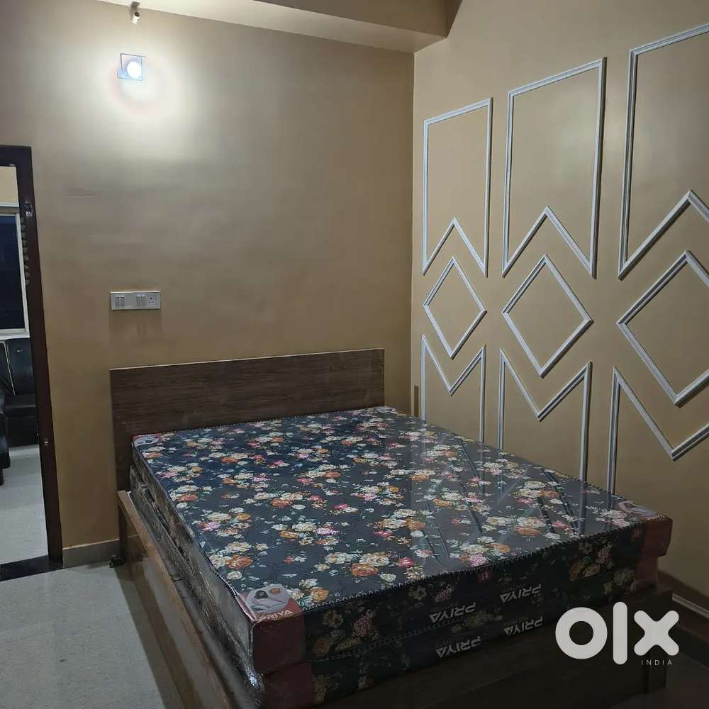 1rk furnished ( Bed,ac,fan light coupboards everything)