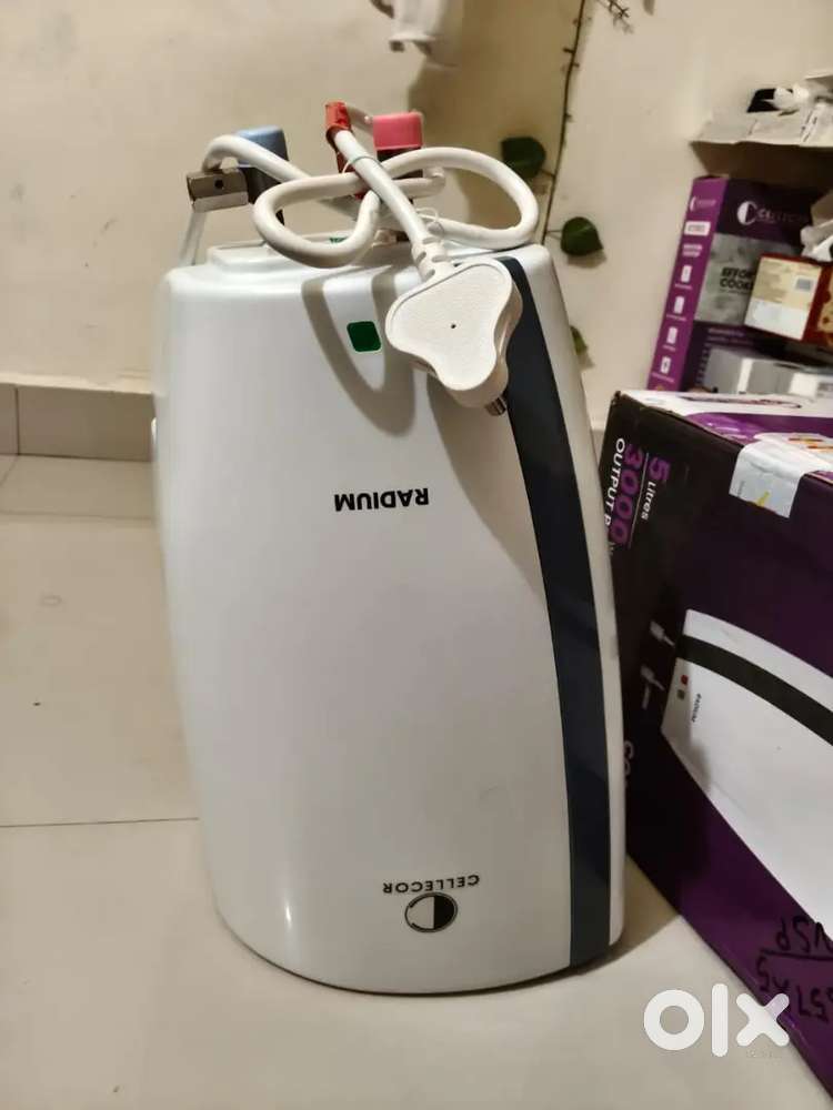 Cellecor Radium 5L Instant Water Heater (3000W) – Excellent Condition