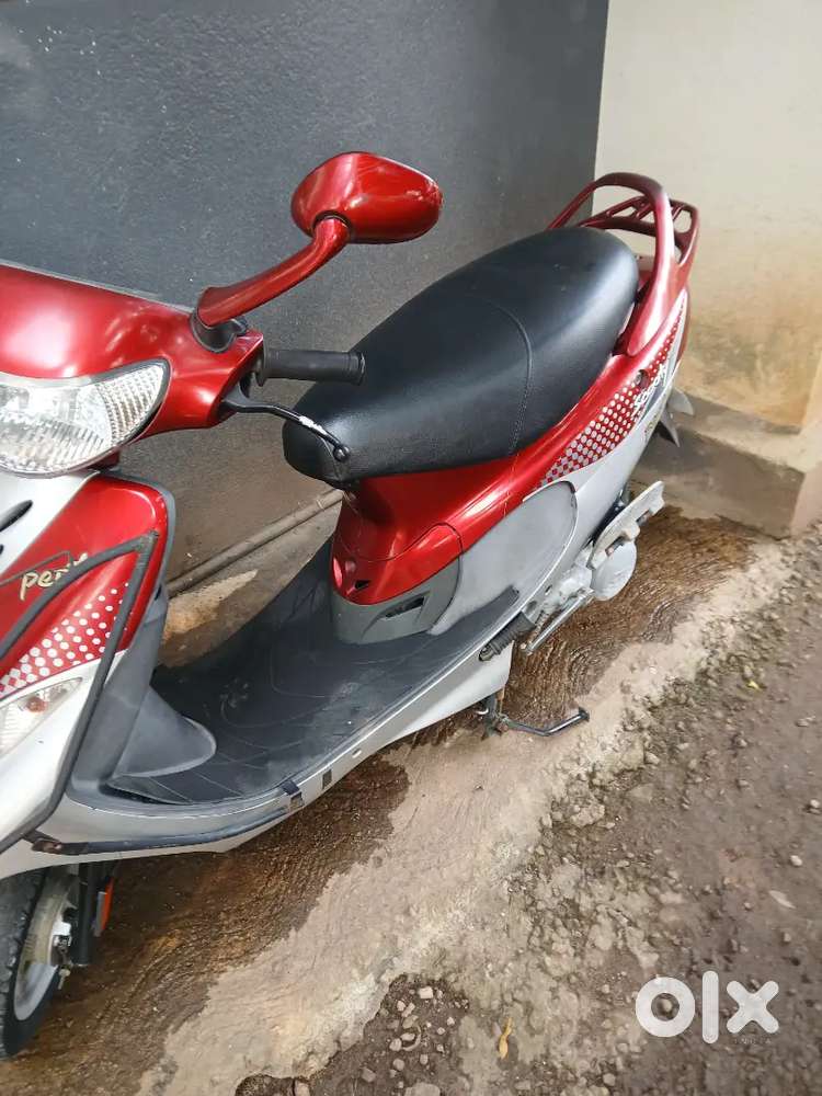 TVS SCOOTY PEP PLUS 2011 WITH SIGLE OWNERSHIP