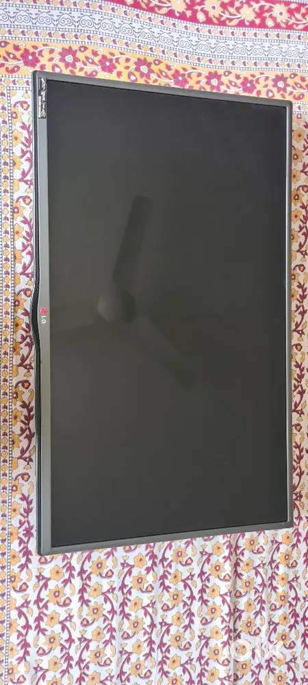 LG TV 32 Inch
