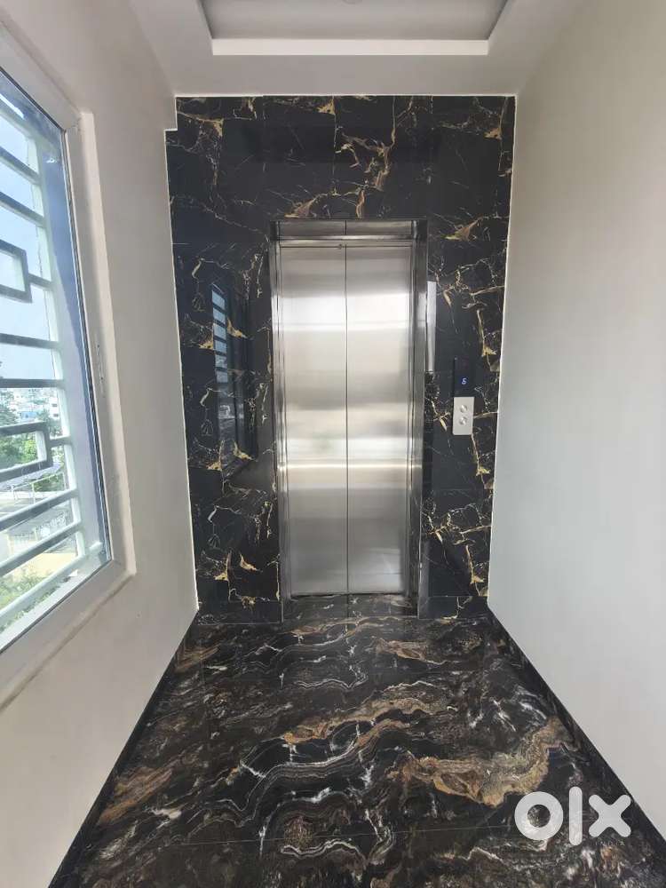 2 Bhk flat for rent swalambi nagar