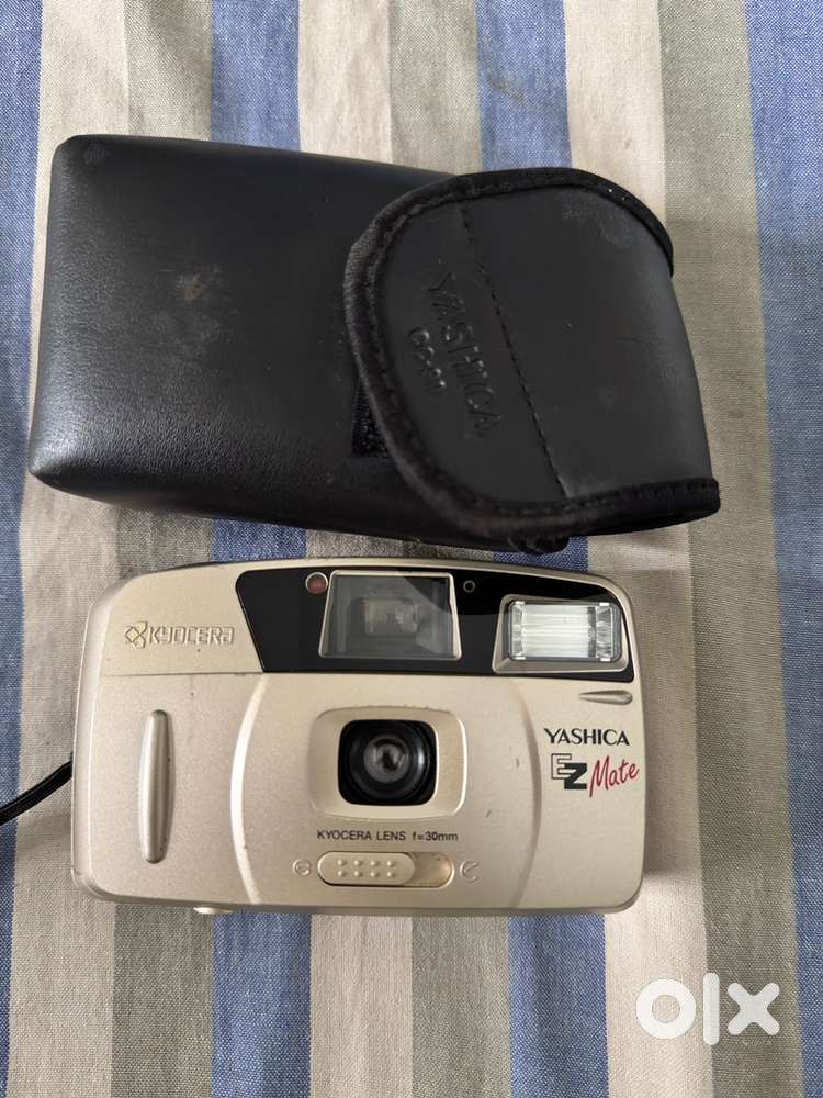 Shutter camera