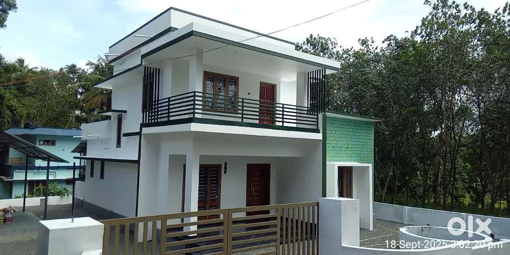 Ettumanoor KURAVILANGAD 10 cent 3 bhk new house, loan also provided