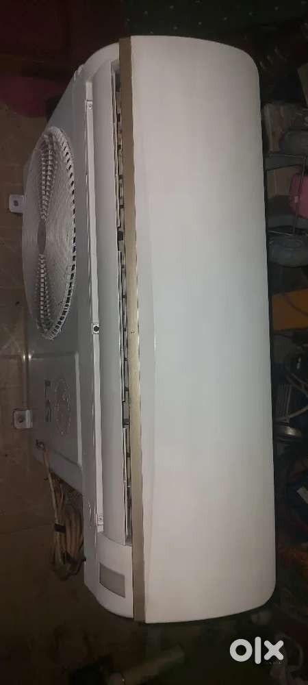 Lg ac 1.5 tan indoor outdoor remote