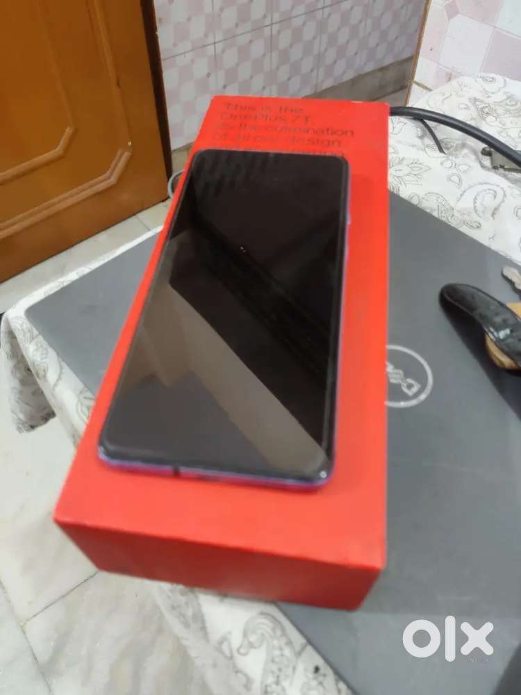 Oneplus 7t (8/256)