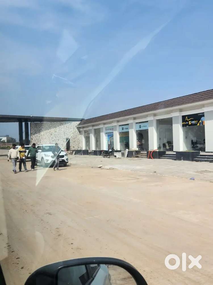 96 gaj plot for sale in Zirakpur Amelia Estate Patiala road Zirakpur