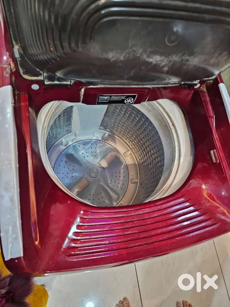 BRAND NEW CONDITION WASHING MACHINE