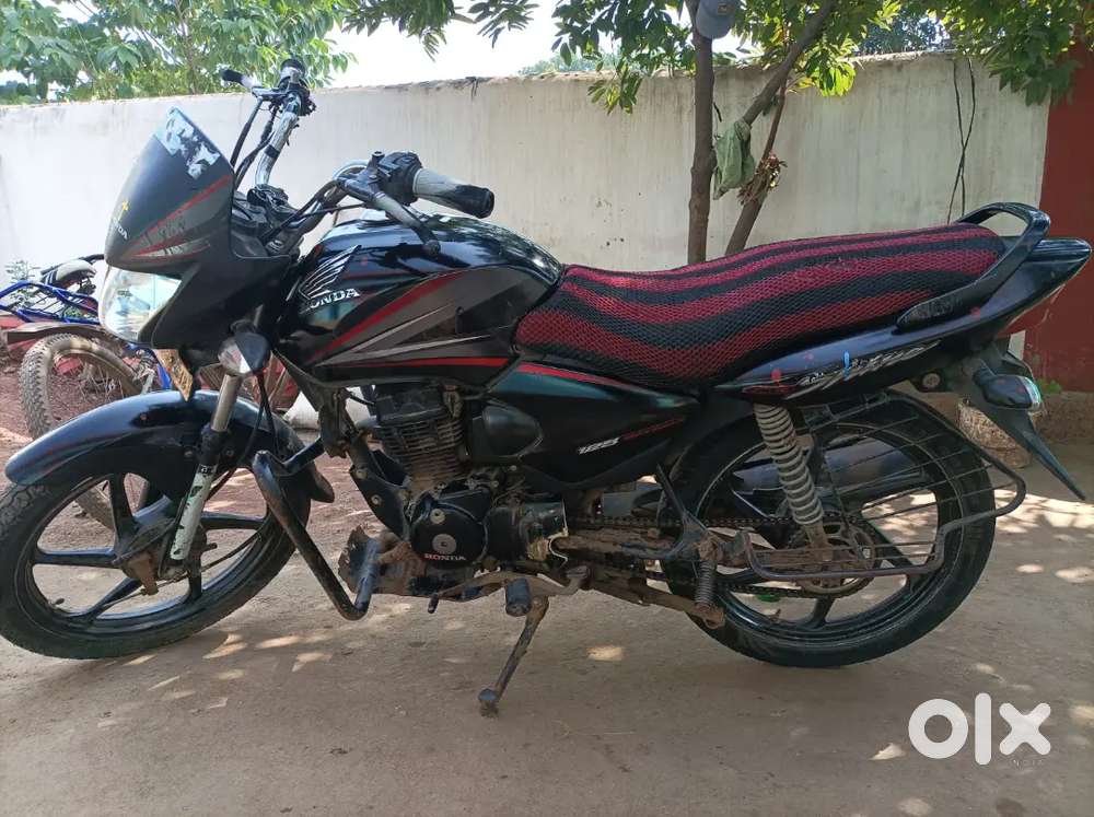 Honda Shine 2015 model 26000