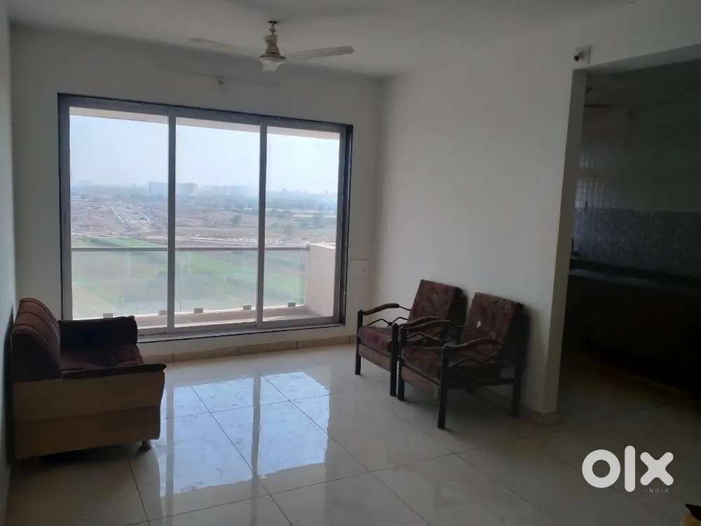 એકદમ નવો 3bhk ફ્લેટ નવા 150ftરીંગ રોડ અને અટલ સરોવર થી એકદમ નજીક