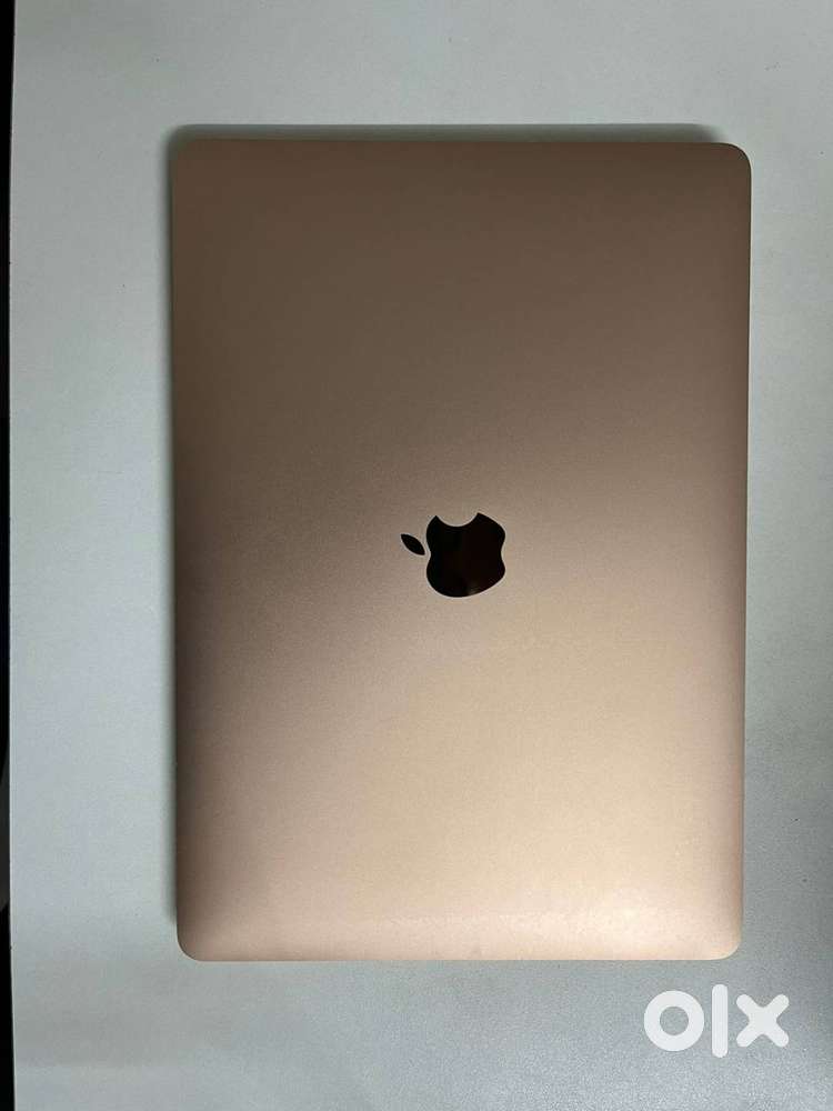 MacBook Air (A2337)