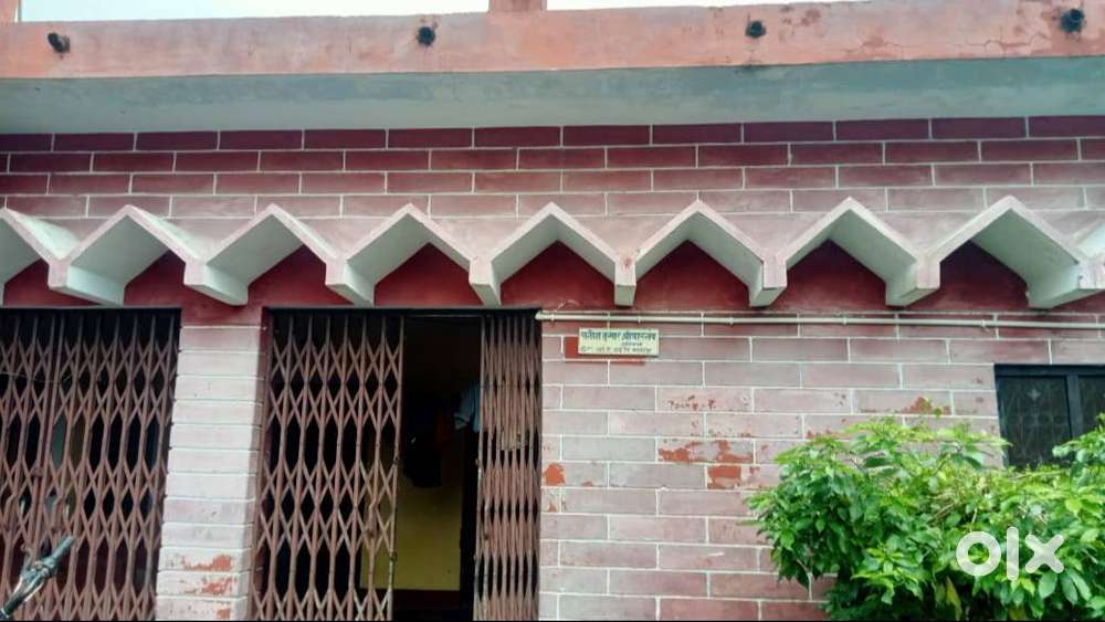 House with 1785 sq. ft. Built-Up Area & 2975 sq. ft. Plot for Sale