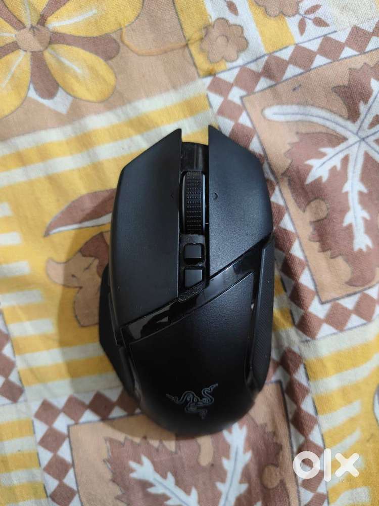 Razer Basilisk V3 Pro – Top-Tier Gaming Mouse Mint Condition  Great