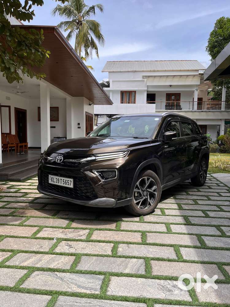 Toyota Urban Cruiser Hyryder 1.5 V Hybrid, 2023, CNG & Hybrids