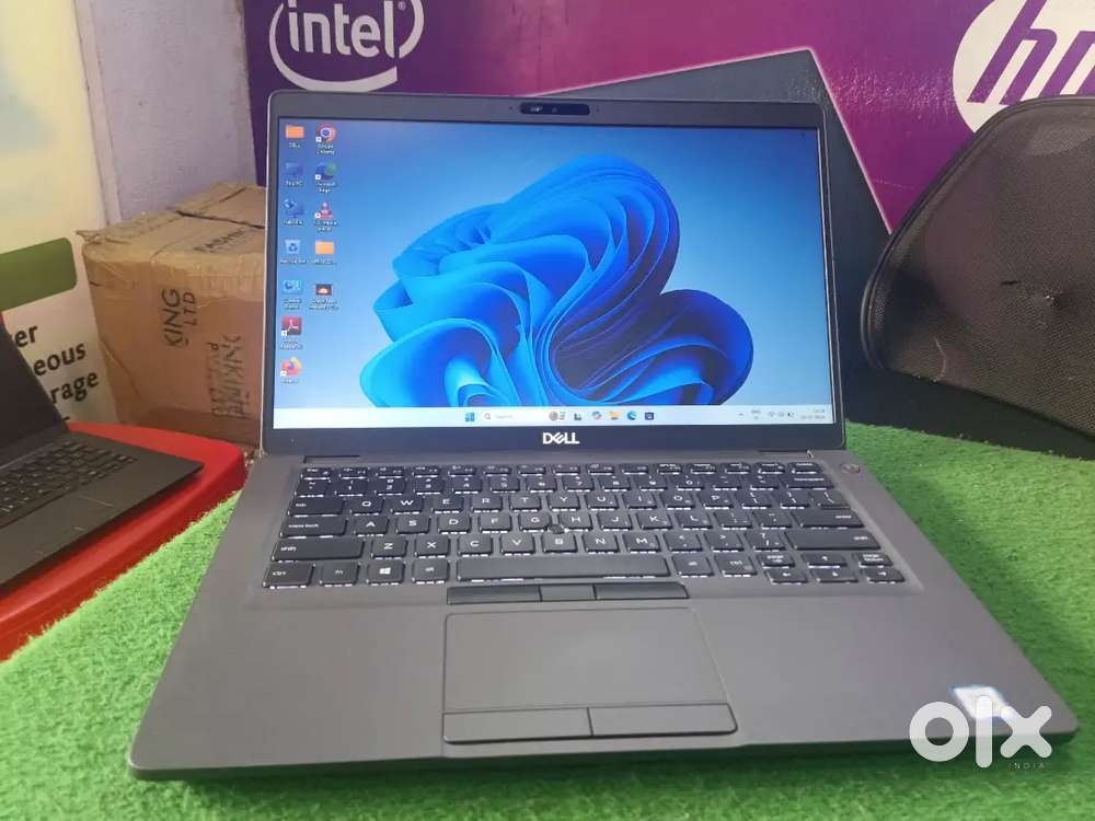 Dell Latitude 5400 i5 8th Gen 8gb RAM 256gb SSD  14 FHD Gud Woks