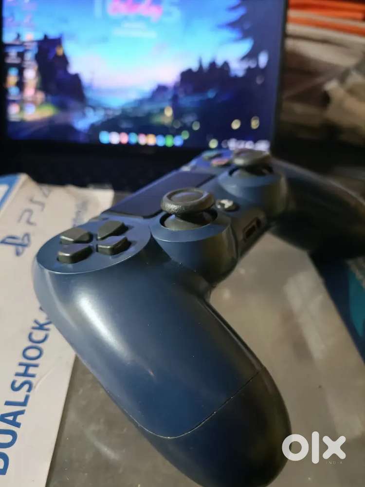PS 4 controller
