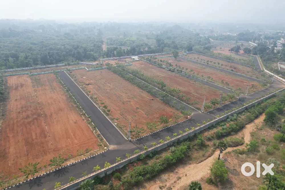 60 Eminites తొ VMRDA Approved Plots