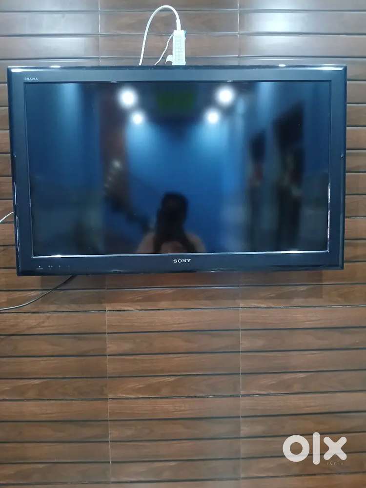 Sony original led ,8 year old,