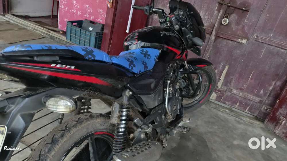 Sell my fully maintained pulsar 125 BS4 2019 model Byke.