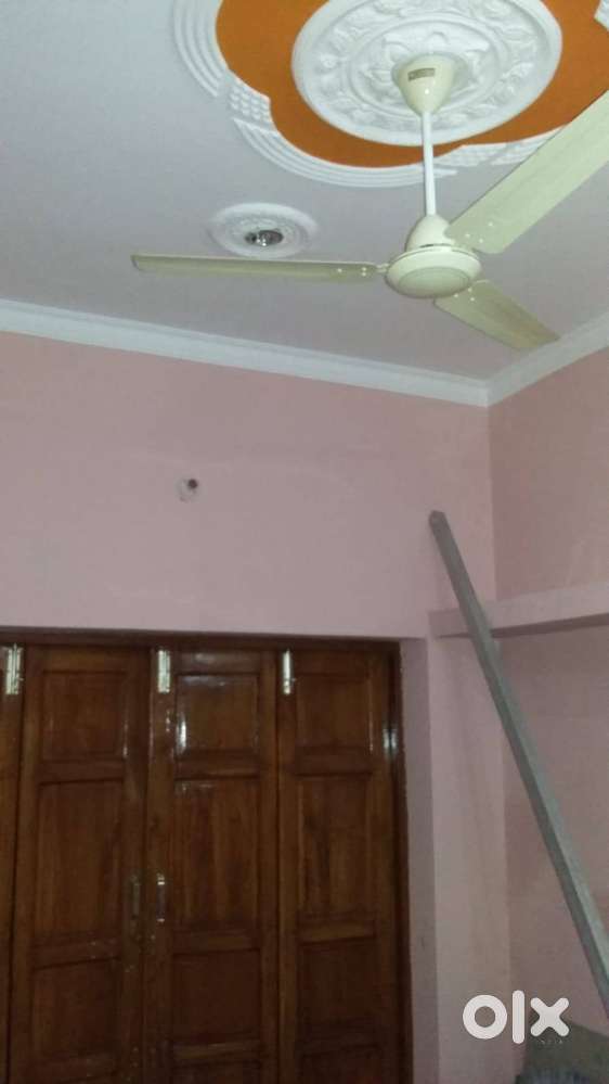 Independent Room OR Shop