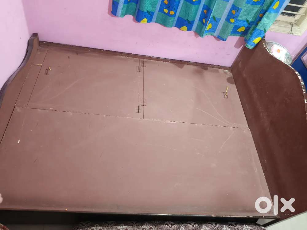 New mountain brand queen size with cotton bed at affordable price