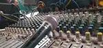 Dj mixer soundcraft signature 22