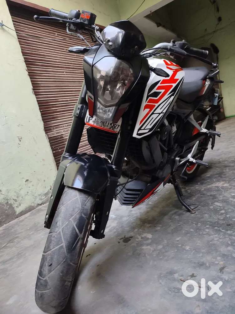 KTM Duke 125