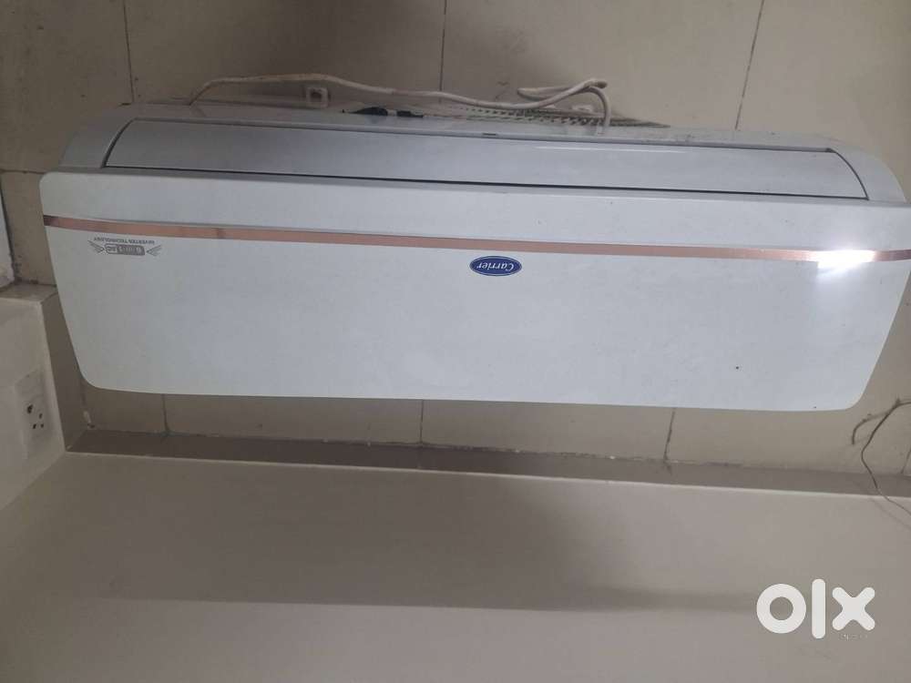 Daikin 1.5 Ton Inverter AC