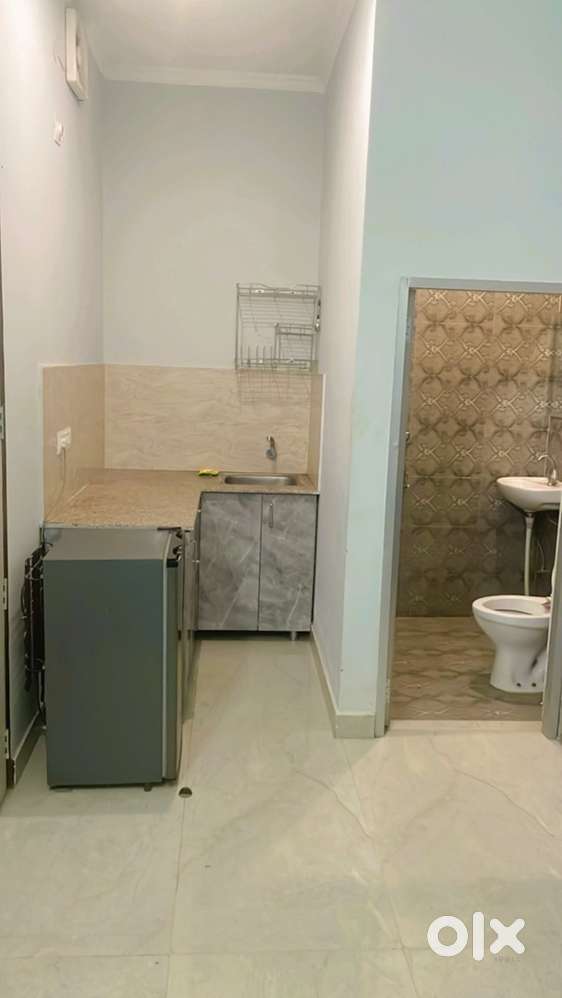 1RK NEWLY BUILT INDEPENDENT OWNER FREE