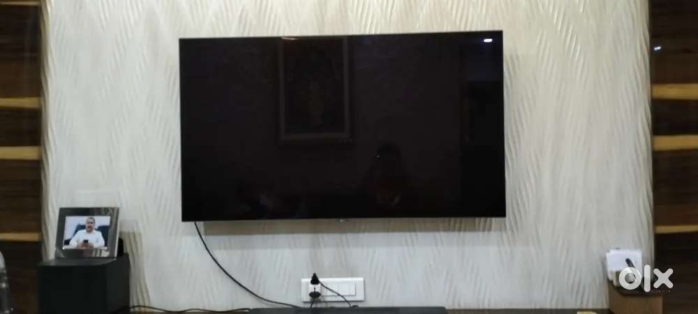 LG oled tv in proper working condition