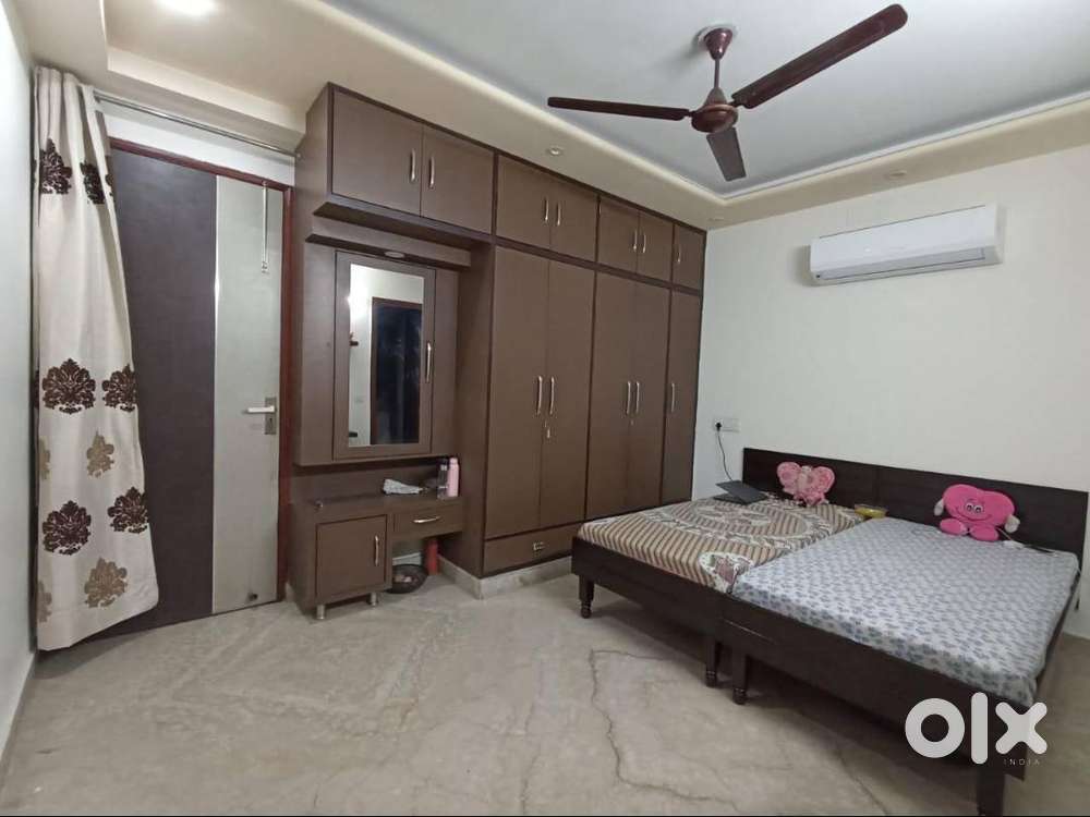 Twin sharing PG for Girls only