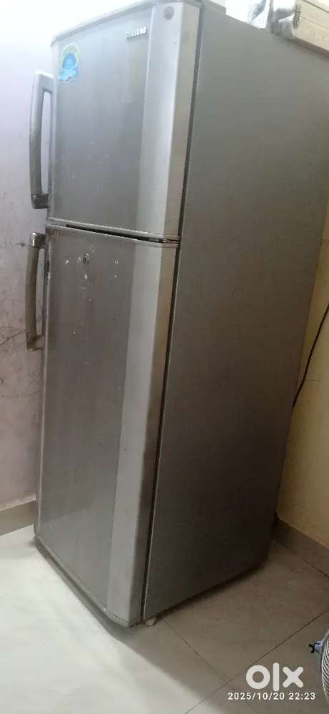 Double door Fridge