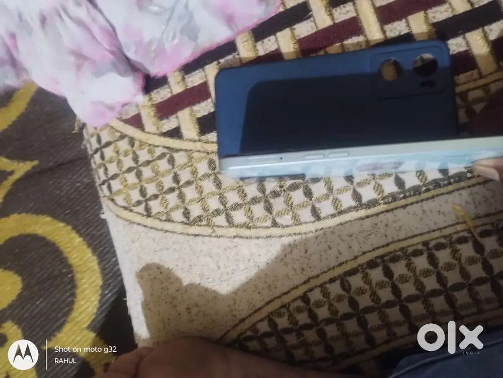 Bill box no charger ( oppo A57)
