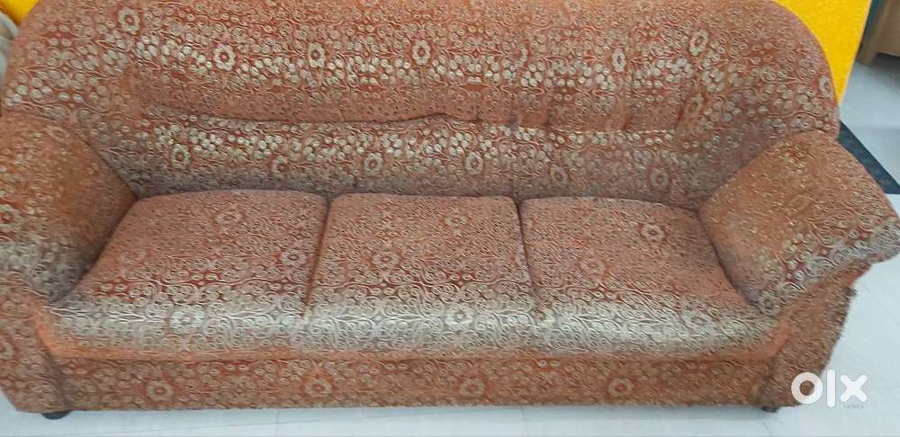 Furniture.a sofa set of three pieces