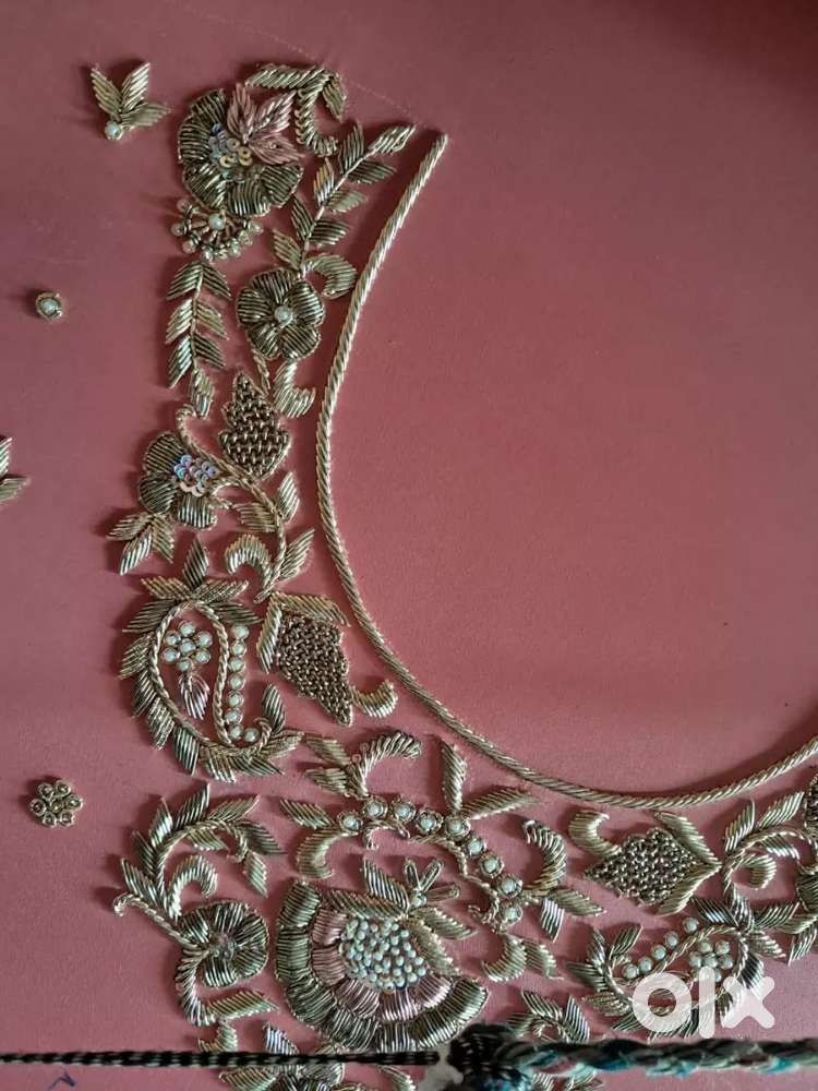 Required All-rounder Ladies Tailor Master in a boutique.