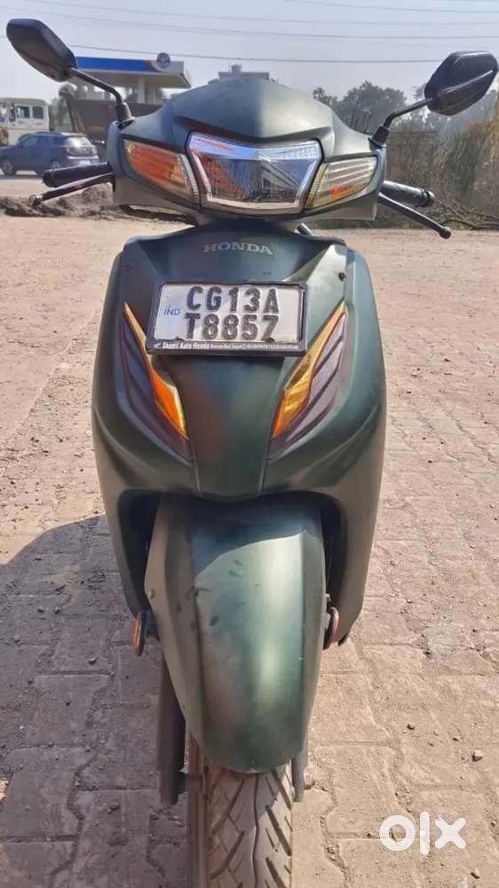 Activa 6G DLX in new condition