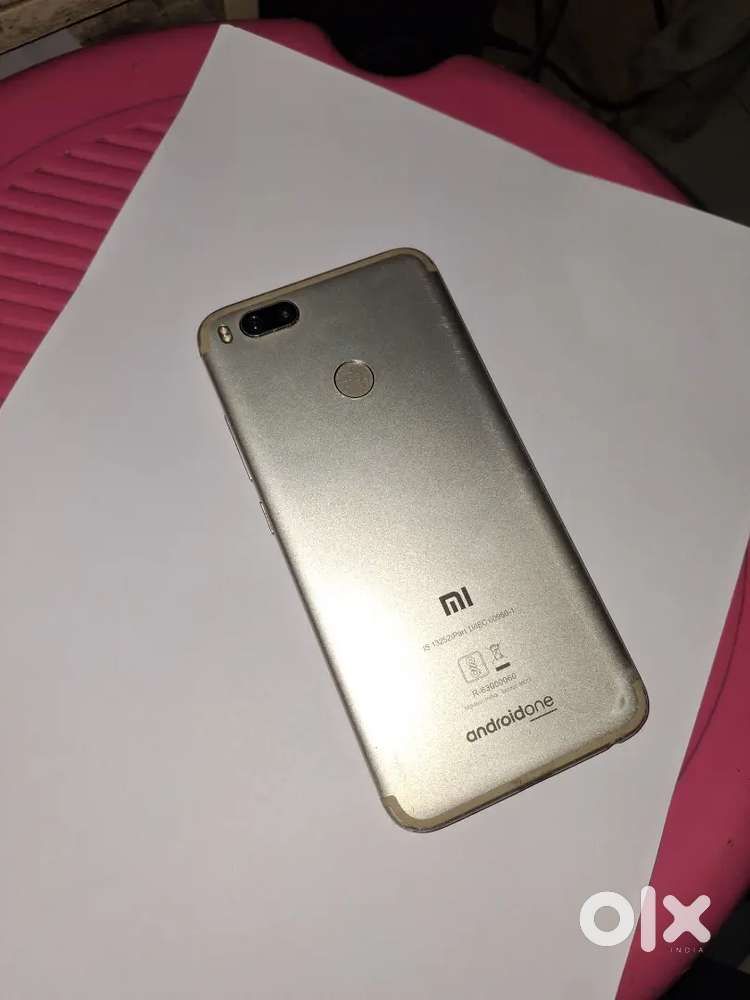 Good condition best screen touch side corner Crack small dent only 1