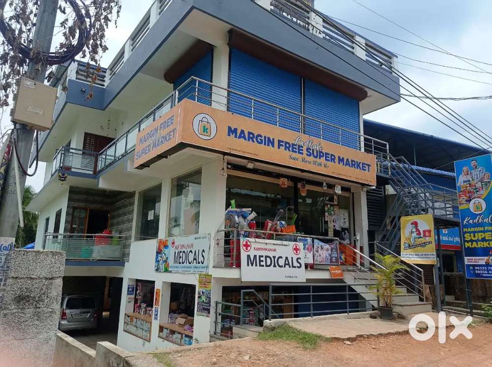 New shops for rent at junction