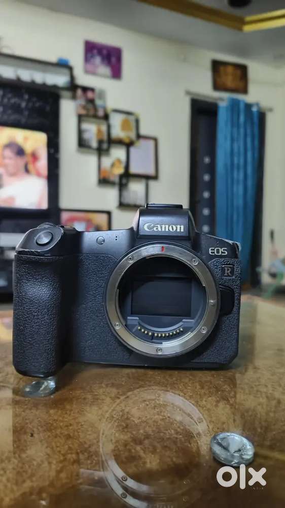 Canon EOS R (RF 85mm f2 lens )
