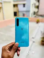 OnePlus Nord - 8GB/128GB - Good Condition with bill & box