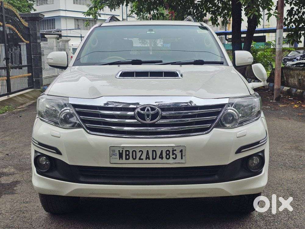 Toyota Fortuner 3.0 4x4 Manual, 2013, Petrol