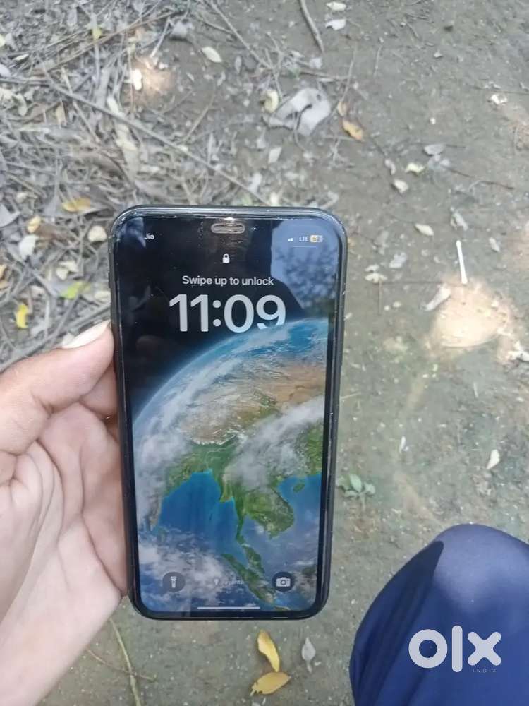 I phone XR, good condition, original display