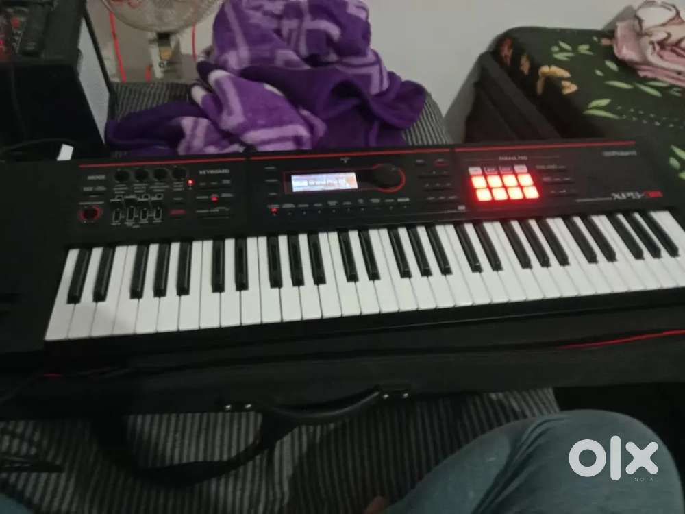 New XPS 30 Keyboard For Sell Only For 1.5 Month Used