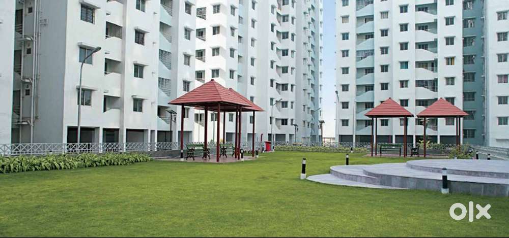 Godrej Prakriti - East Facing flat for rent in Everest Tower